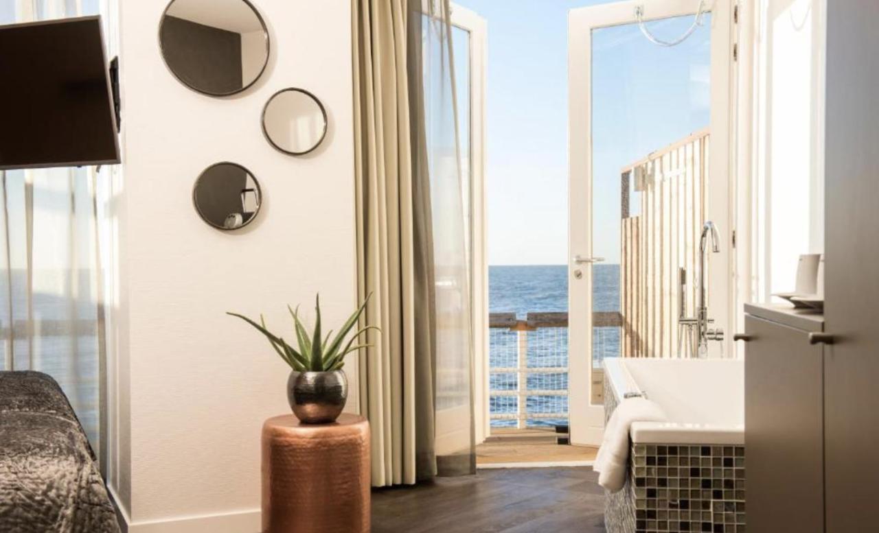 De Pier Suites The Hague Exterior photo