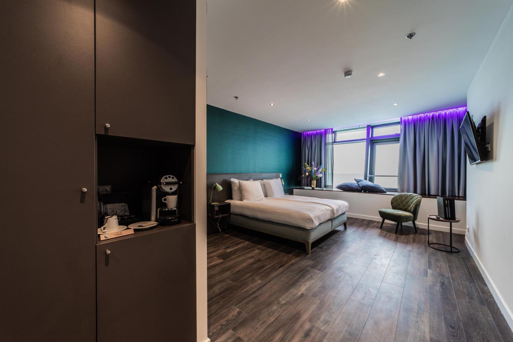De Pier Suites The Hague Exterior photo